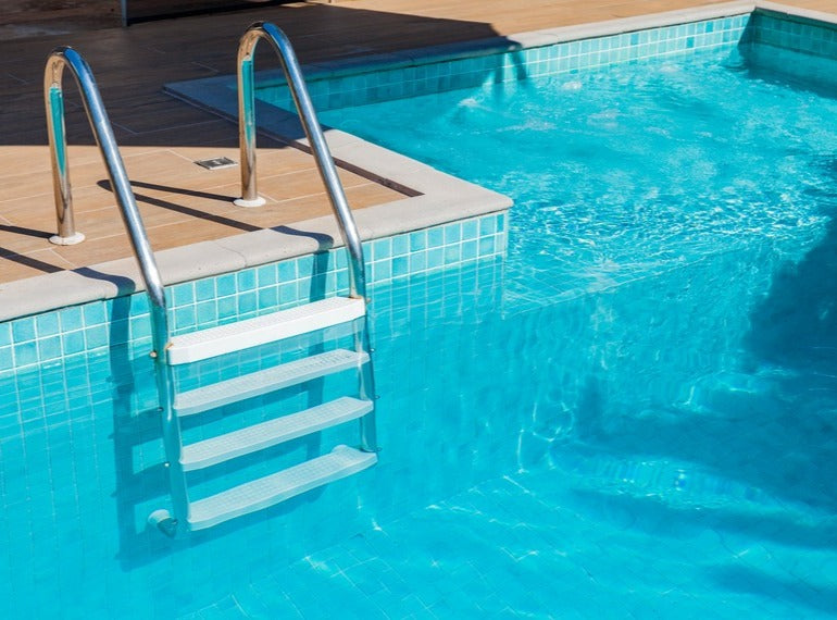 Piscinas-Tratamento e manutenção